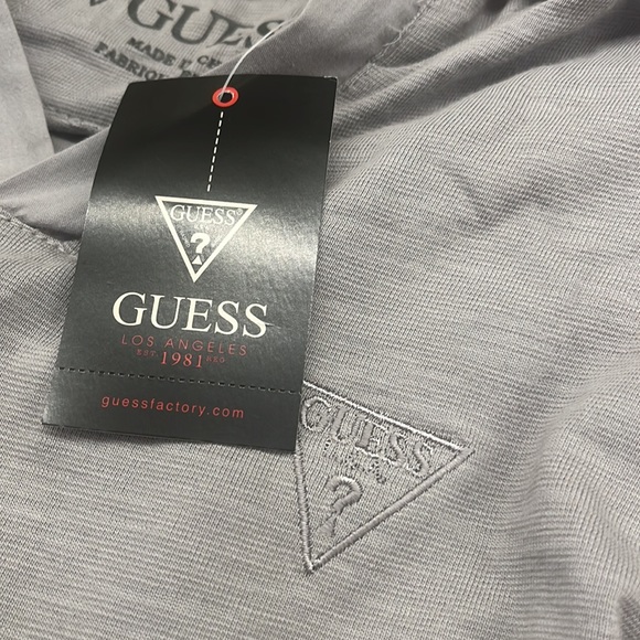 Guess Hooded Long Sleeve Pull-Over- NWT - Picture 4 of 6